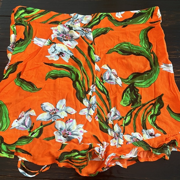 Zara orange shorts - Picture 4 of 6